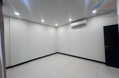 Apartment - 2 Bedrooms - 2 Bathrooms for rent in Hidd - Muharraq Governorate