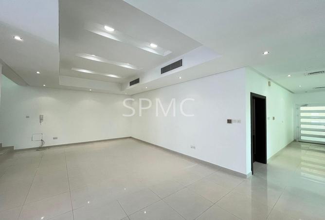 993901 - Property Image 3