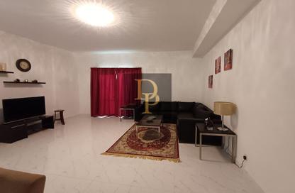 Apartment - 2 - 2 for rent in Al Juffair - Capital Governorate