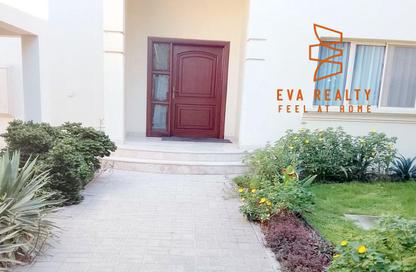 Villa - 4 Bedrooms - 5 Bathrooms for rent in Mahooz - Manama - Capital Governorate