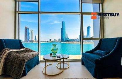 Apartment - 2 Bedrooms - 3 Bathrooms for rent in Reef Island - Capital Governorate