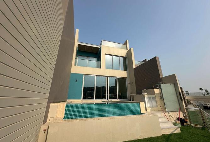 53033332 - Property Image 2