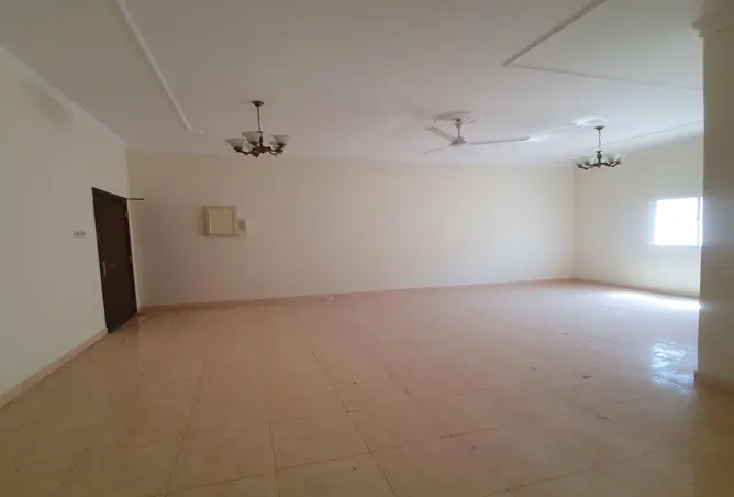 54451259 - صورة العقار 3