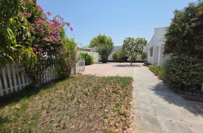 Villa - 4 Bedrooms - 3 Bathrooms for rent in Jidhafs - Northern Governorate