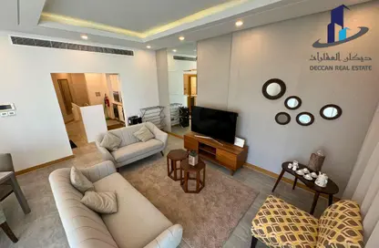 Apartment - 3 Bedrooms - 4 Bathrooms for rent in Al Juffair - Capital Governorate