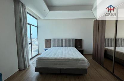 Apartment - 3 Bedrooms - 4 Bathrooms for rent in Sanabis - Manama - Capital Governorate