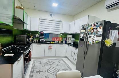 Apartment - 3 Bedrooms - 5 Bathrooms for sale in Karbabad - Manama - Capital Governorate