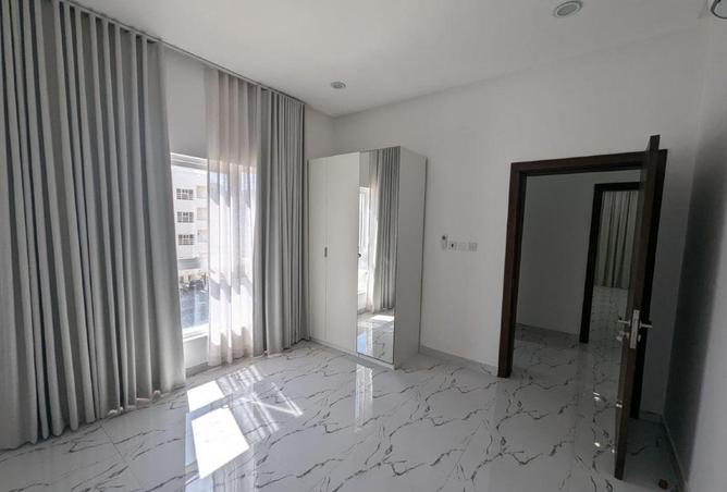 51638677 - Property Image 2