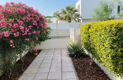 Villa - 2 Bedrooms - 2 Bathrooms for rent in Saar - Northern Governorate
