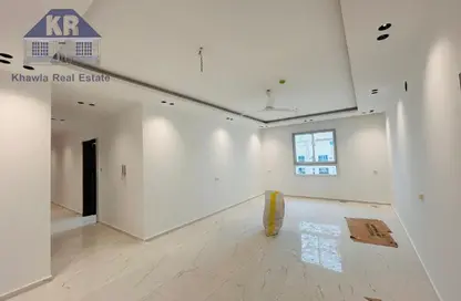 Apartment - 4 Bedrooms - 4 Bathrooms for sale in Hidd - Muharraq Governorate