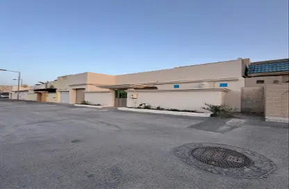 فيلا - 3 غرف نوم - 2 حمامات للبيع في مدينة عيسى - المحافظة الوسطى