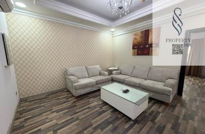 Apartment - 2 Bedrooms - 2 Bathrooms for rent in Seef - Capital Governorate