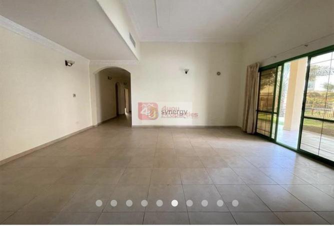55773921 - Property Image 3