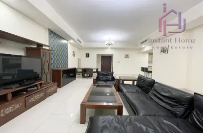 Apartment - 1 Bedroom - 2 Bathrooms for sale in Al Juffair - Capital Governorate