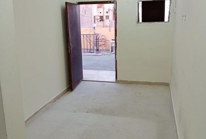 989752 - Property Main Image