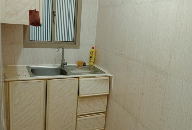 989752 - Property Image 3