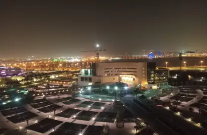 Apartment - 2 Bedrooms - 3 Bathrooms for rent in Busaiteen - Muharraq Governorate