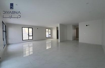 Villa - 5 Bedrooms - 6 Bathrooms for sale in Galali - Muharraq Governorate