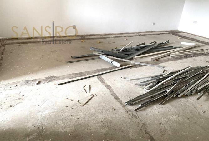 995345 - Property Image 2