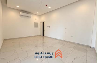 Apartment - 2 - 2 for rent in Saar - Northern Governorate Apartment - 2 - 2 for rent in Saar - Northern Governorate