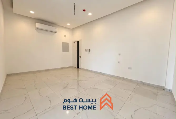 58323058 - Property Image 3