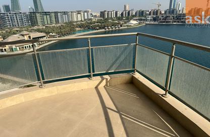 Apartment - 3 Bedrooms - 5 Bathrooms for rent in Reef Island - Capital Governorate