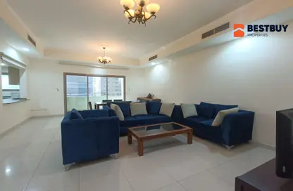 Apartment - 2 Bedrooms - 3 Bathrooms for rent in Al Juffair - Capital Governorate