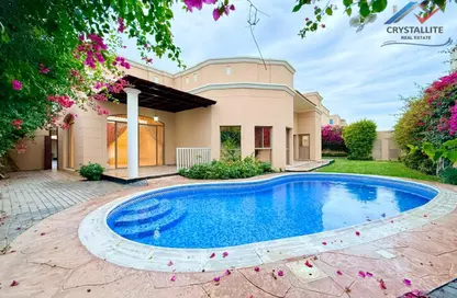 Villa - 4 Bedrooms - 4 Bathrooms for rent in Janabiya - Northern Governorate
