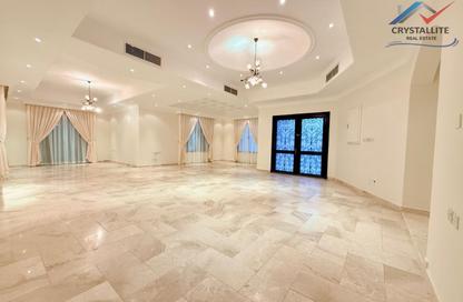 Villa - 4 Bedrooms - 4 Bathrooms for rent in Janabiya - Northern Governorate