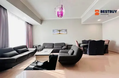 Apartment - 3 Bedrooms - 3 Bathrooms for rent in Al Juffair - Capital Governorate