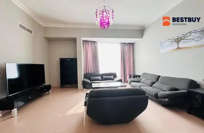 Apartment - 3 Bedrooms - 3 Bathrooms for rent in Al Juffair - Capital Governorate