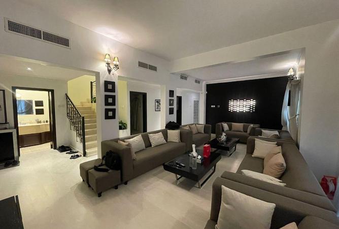53655360 - Property Main Image