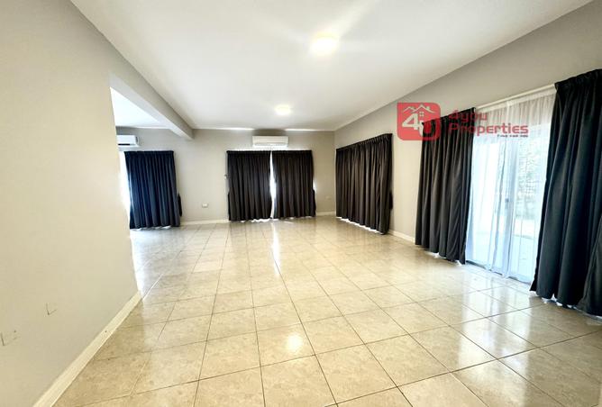 51718157 - Property Image 2