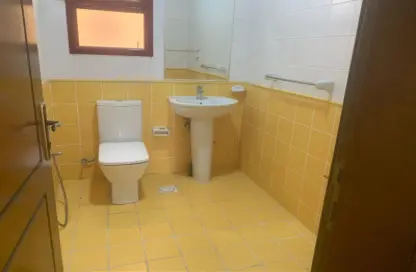 Apartment - Studio - 1 Bathroom for rent in Seef - Capital Governorate