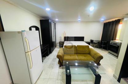 Apartment - Studio - 1 for rent in Al Burhama - Manama - Capital Governorate