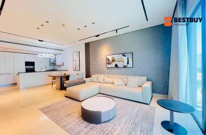 Apartment - 2 Bedrooms - 3 Bathrooms for rent in Reef Island - Capital Governorate