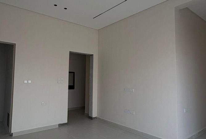 996256 - Property Image 3