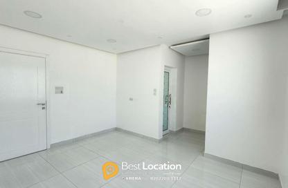 Villa - 5 Bedrooms - 6 Bathrooms for sale in Shahrakan - Northern Governorate