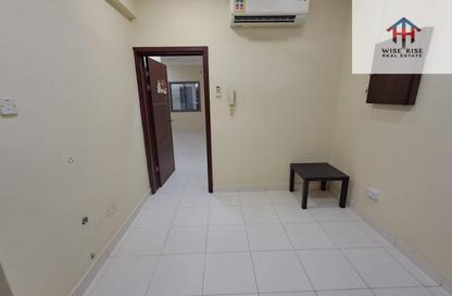 Apartment - 2 - 2 for rent in Gudaibiya - Manama - Capital Governorate