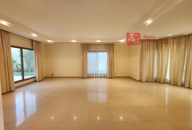 996127 - Property Image 3