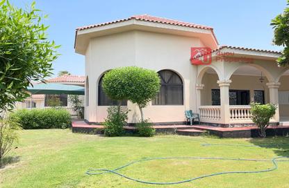 Villa - 4 Bedrooms - 5 Bathrooms for rent in Saar - Northern Governorate