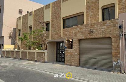 Villa - 7+ - 5 for sale in Isa Town - Central Governorate