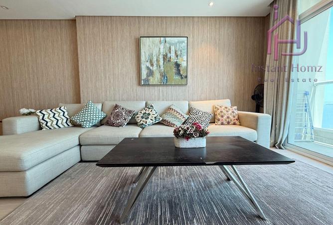 987033 - Property Image 2