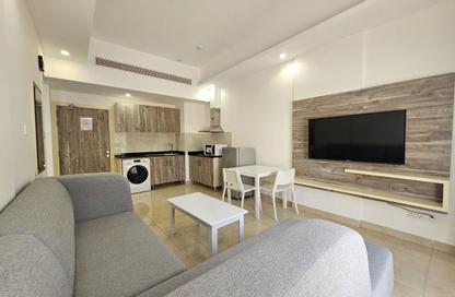 Apartment - 2 - 2 for rent in Exhibition Road - Hoora - Capital Governorate