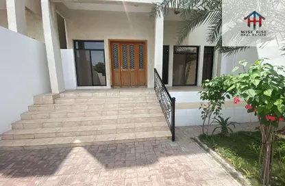 Villa - 4 Bedrooms - 6 Bathrooms for rent in Bu Kowarah - Riffa - Southern Governorate