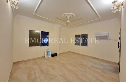 Apartment - Studio - 1 Bathroom for rent in Exhibition Road - Hoora - Capital Governorate