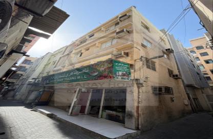 عمارة بالكامل - استوديو - 6 حمامات للبيع في سوق المنامة - المنامة - محافظة العاصمة