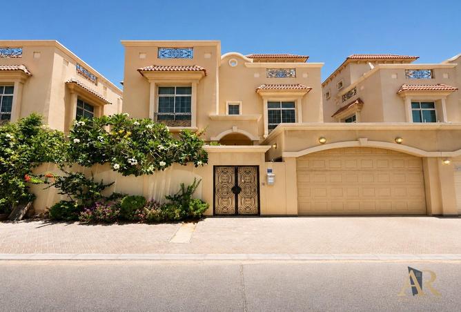 53627298 - Property Main Image