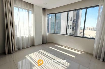 Office Space - 2 Bedrooms - 2 Bathrooms for rent in Seef - Capital Governorate