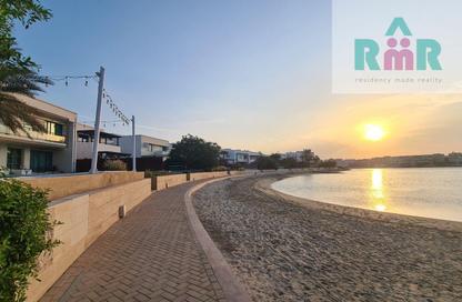 Apartment - 2 Bedrooms - 2 Bathrooms for sale in Tala Island - Amwaj Islands - Muharraq Governorate